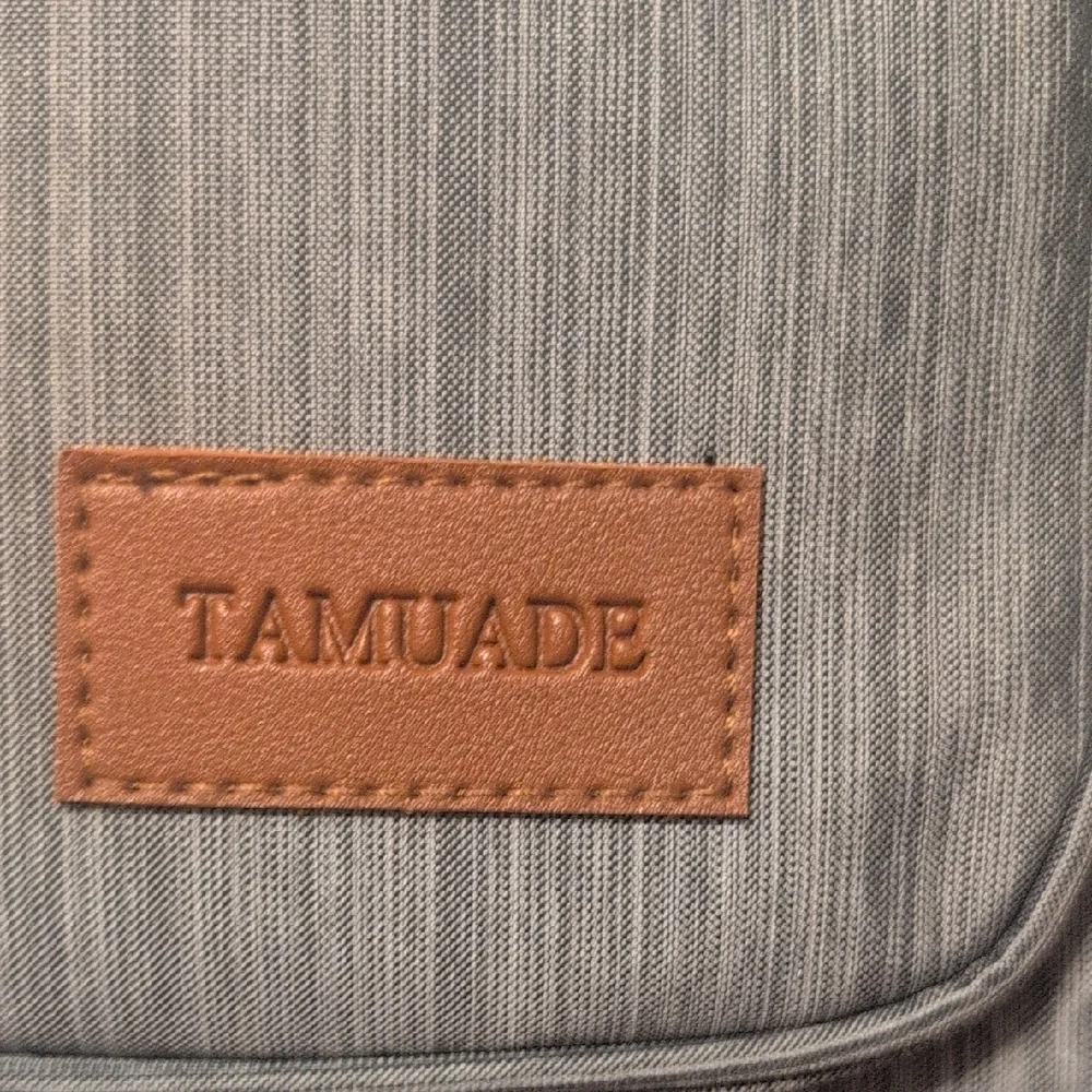 TAMUADE stylish gray